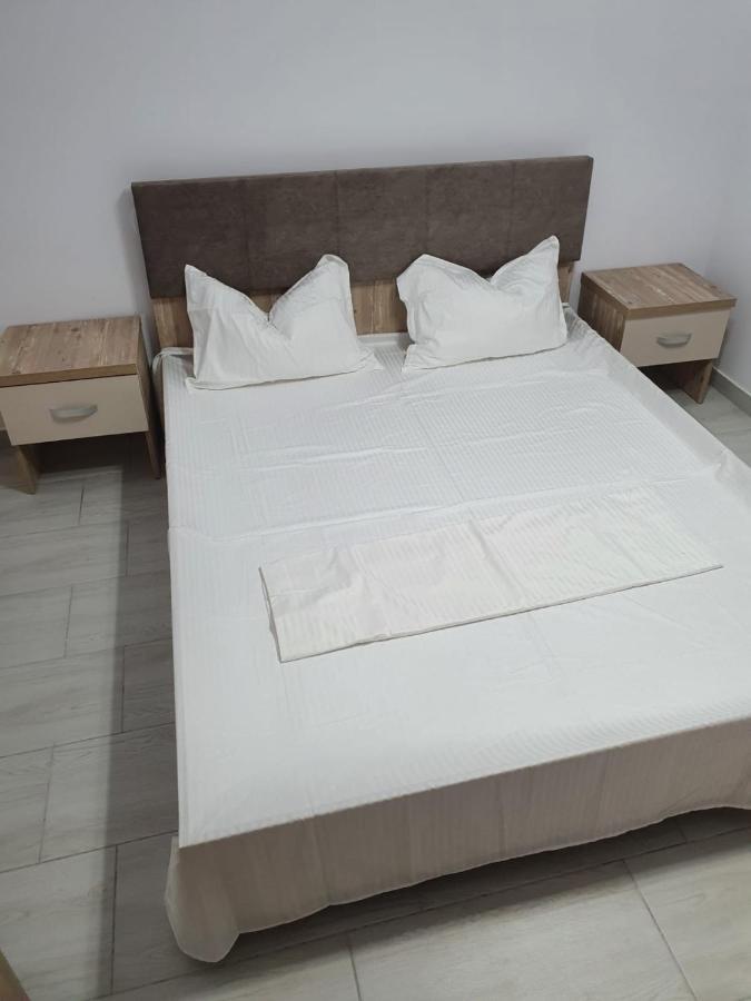 Hotel Zapp House Costinesti Esterno foto