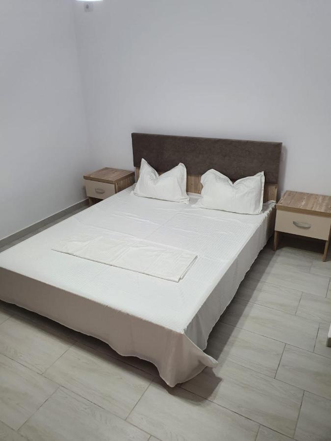 Hotel Zapp House Costinesti Esterno foto